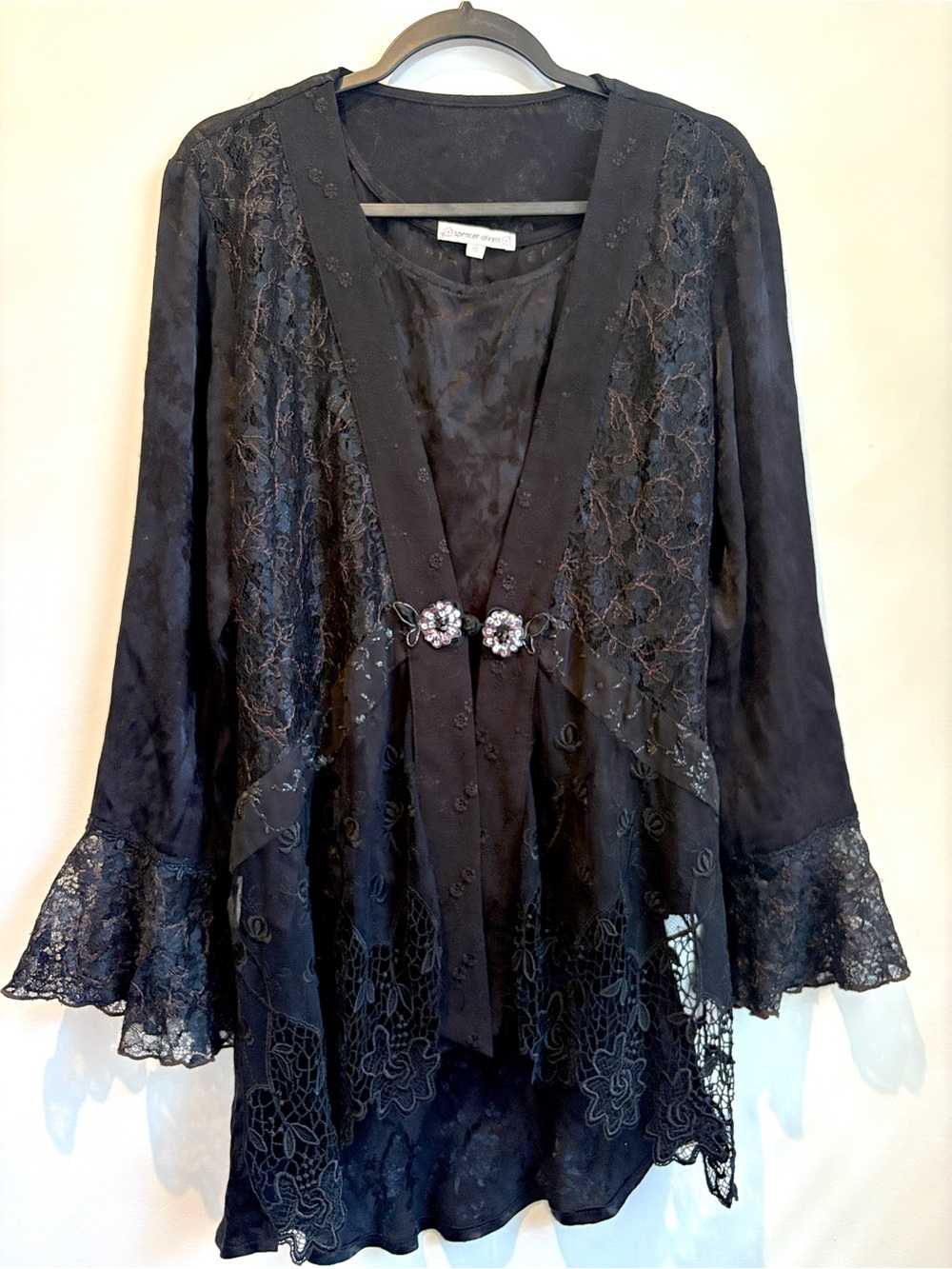 Stunning VINTAGE Black Lace Trim Women's Intimate Lace Jacket Set